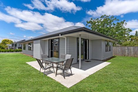 Photo of property in 24b Kempton Street, Greytown, 5712