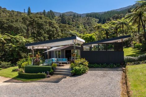 Photo of property in 7110 Kenepuru Road, Raetihi, Picton, 7282