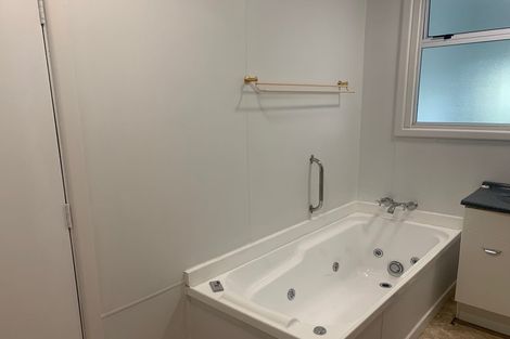 Photo of property in 10 Wilmot Avenue, Frankton, Queenstown, 9300