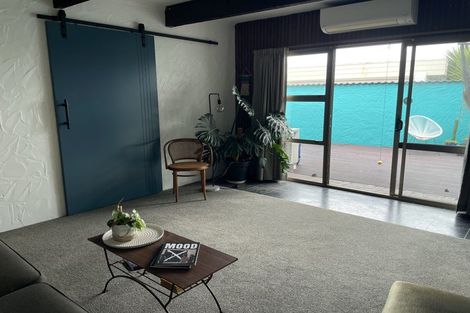 Photo of property in 1 Lantana Avenue, Bell Block, New Plymouth, 4312