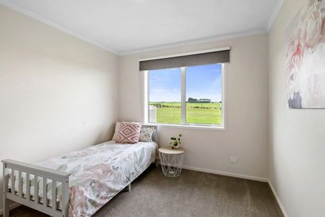 Photo of property in 94 Mirikau Road, Warea, New Plymouth, 4381