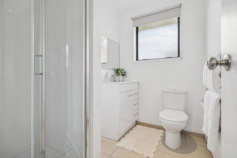 Photo of property in 65b Puriri Road, Pukekohe, 2120