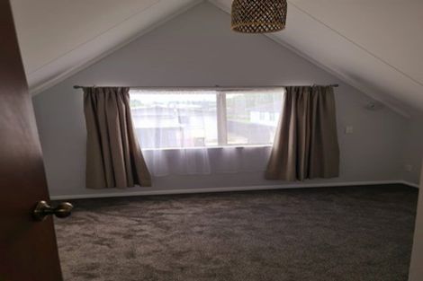 Photo of property in 6 Jarrett Court, Roslyn, Palmerston North, 4414