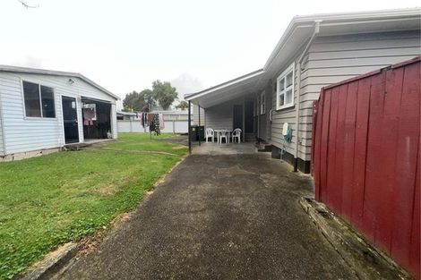 Photo of property in 1 Balmoral Street, Levin, 5510