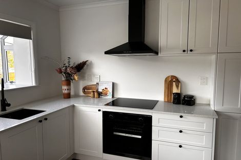 Photo of property in 4 Bledisloe Crescent, Wainuiomata, Lower Hutt, 5014