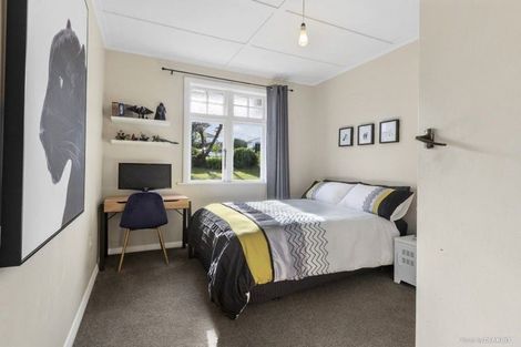 Photo of property in 22 Mandalay Terrace, Khandallah, Wellington, 6035