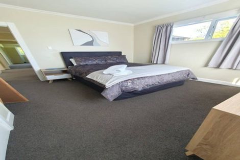 Photo of property in 8 Burtts Road, Durie Hill, Whanganui, 4500