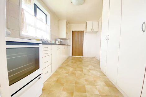 Photo of property in 14 Wharf Road, Te Atatu Peninsula, Auckland, 0610