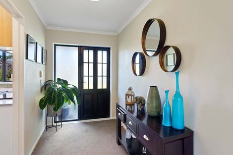 Photo of property in 28 Rifleman Lane, Paraparaumu Beach, Paraparaumu, 5032