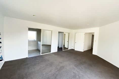 Photo of property in 14 Caldbeck Rise, Northpark, Auckland, 2013