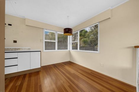 Photo of property in 68 Beechdale Crescent, Pakuranga Heights, Auckland, 2010