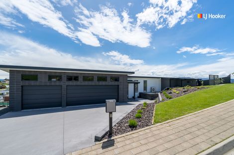 Photo of property in 8 Erica Crescent, Mosgiel, 9024