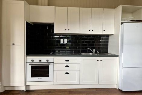 Photo of property in 16 Kiwi Road, Taihape, 4720