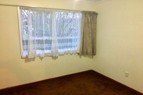 Photo of property in 2/521 Pakuranga Road, Howick, Auckland, 2010