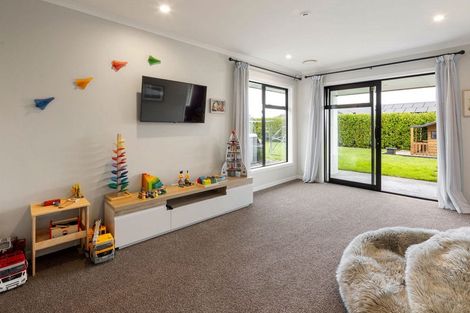 Photo of property in 39 Baxter Michael Crescent, Cambridge, 3434