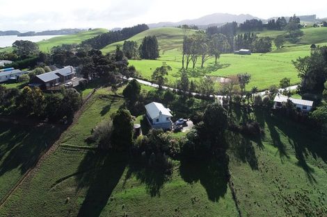 Photo of property in 15 Fosters Road, Mangonui, 0494