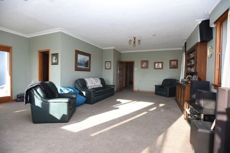 Photo of property in 32 Mary Street, Winton, 9720