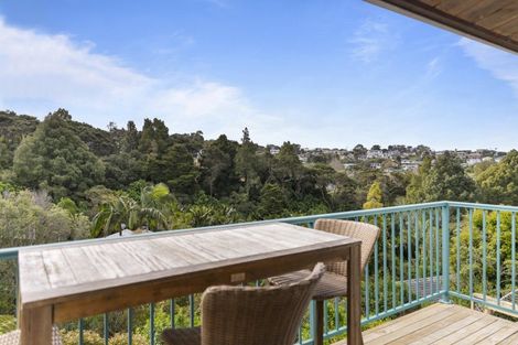 Photo of property in 12 Mcdowell Crescent, Hillcrest, Auckland, 0627