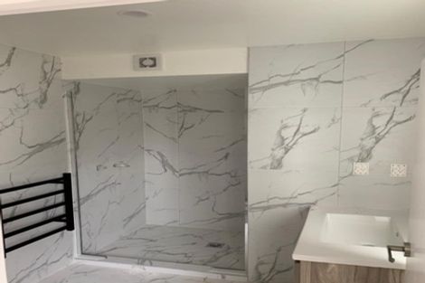 Photo of property in 6b Archers Road, Glenfield, Auckland, 0629