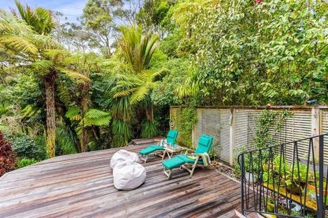Photo of property in 13 Sylvan Valley Avenue, Titirangi, Auckland, 0604