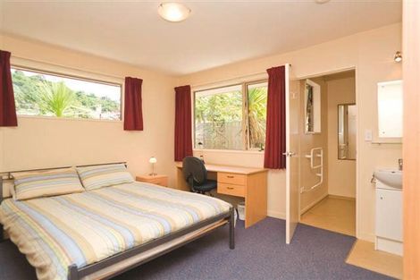 Photo of property in 8a Woodhaugh Street, Woodhaugh, Dunedin, 9010