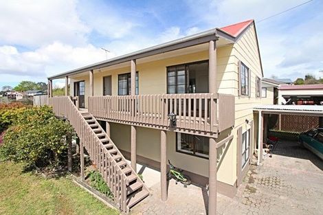 Photo of property in 463 Don Buck Road, Massey, Auckland, 0614