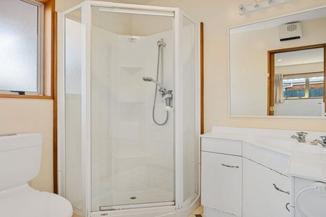 Photo of property in 139a Avonhead Road, Avonhead, Christchurch, 8042