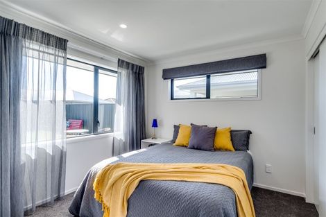 Photo of property in 5 Kaituna Place, Te Awa, Napier, 4110