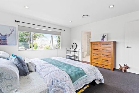 Photo of property in 22a Morton Avenue, Forrest Hill, Auckland, 0620