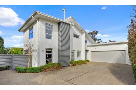 Photo of property in 12a Saint James Avenue, Papanui, Christchurch, 8053