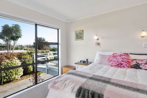 Photo of property in 25 Boundary Road, Waipahihi, Taupo, 3330