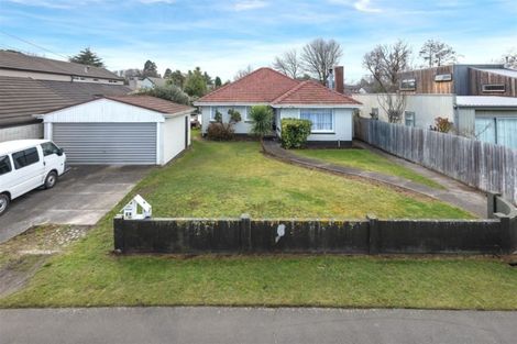Photo of property in 21 Woodford Terrace, Ilam, Christchurch, 8053