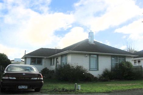 Photo of property in 28 Seddon Street, Takaro, Palmerston North, 4412