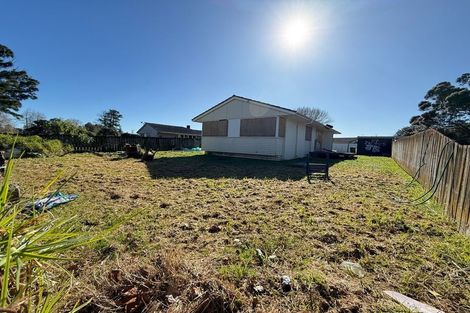 Photo of property in 23 Hamilton Drive, Waiuku, 2123