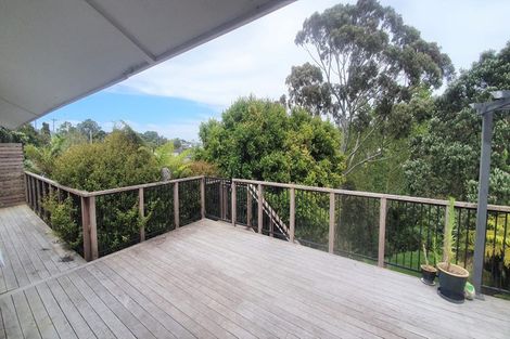 Photo of property in 8 Peter Terrace, Castor Bay, Auckland, 0620