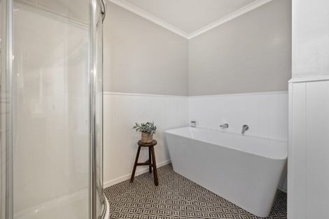 Photo of property in 114 Shields Street, Clyde, 9330