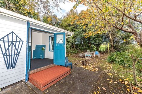 Photo of property in 2a Weraroa Road, Waverley, 4510