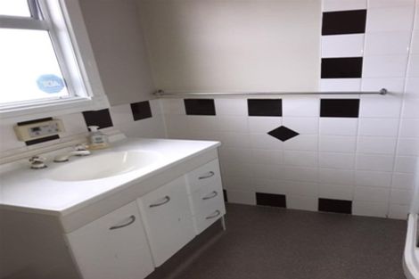 Photo of property in 7 George Street, Eltham, 4322