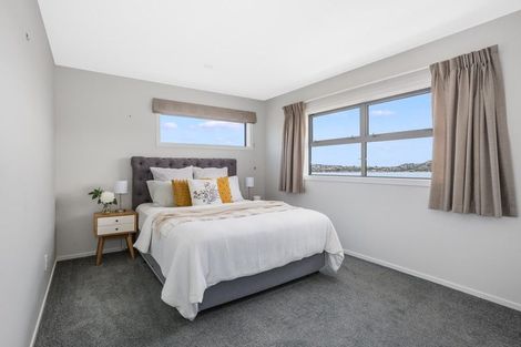 Photo of property in 17 John Burke Drive, Aotea, Porirua, 5024