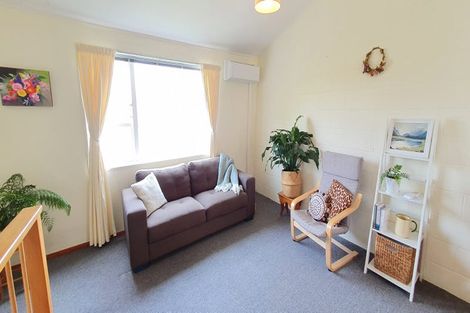 Photo of property in 2/50 Buckley Road, Southgate, Wellington, 6023