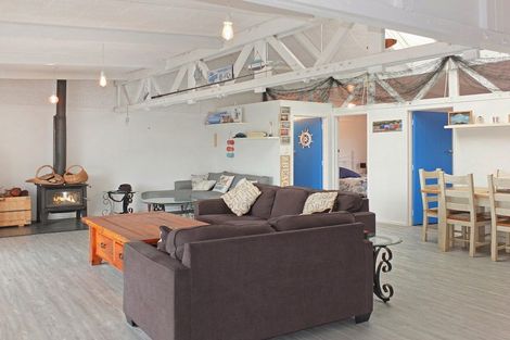 Photo of property in 2a Andresen Street, Foxton Beach, Foxton, 4815