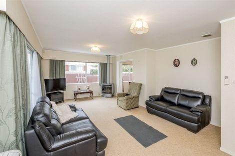 Photo of property in 48 Rimu Street, Levin, 5510