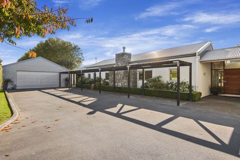 Photo of property in 21 Croftwood Lane, Harewood, Christchurch, 8051