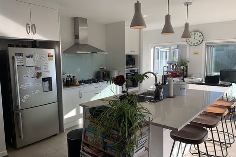 Photo of property in 10 Tilly Lane, Huapai, Kumeu, 0810