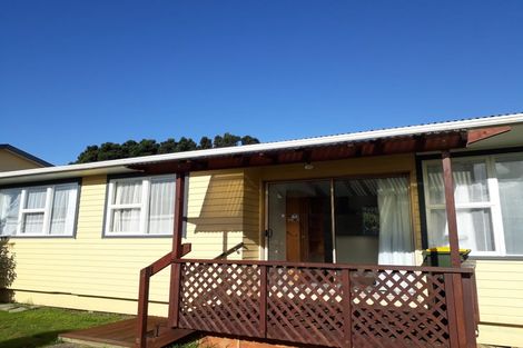 Photo of property in 156 Centreway Road, Orewa, 0931