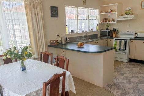 Photo of property in 16 Kennedy Street, Paeroa, 3600