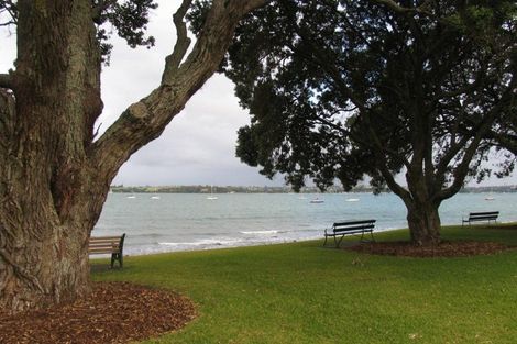 Photo of property in 10/46 King Edward Parade, Devonport, Auckland, 0624