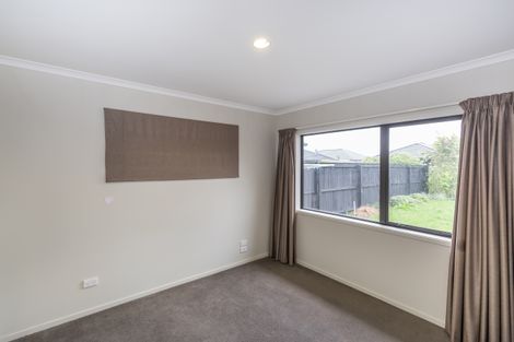 Photo of property in 35 Maclaren Road, Wigram, Christchurch, 8042