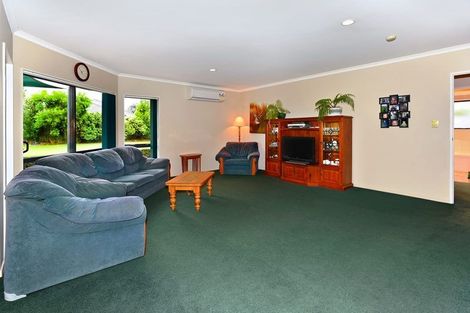 Photo of property in 96 Lowes Road, Rolleston, 7614