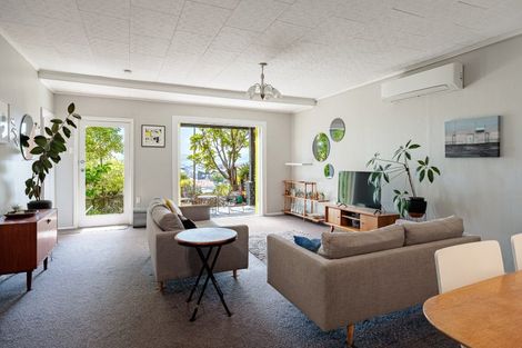 Photo of property in 156 Battery Road, Hospital Hill, Napier, 4110